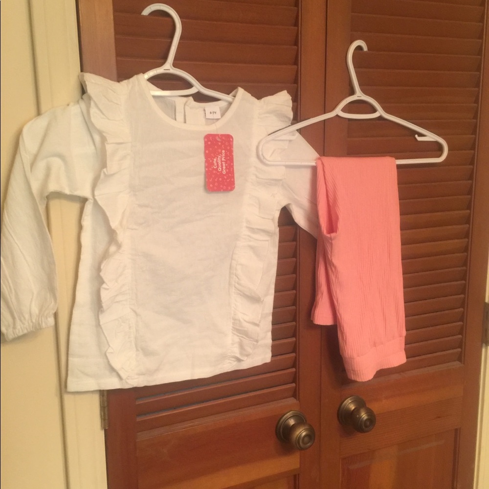 White and peach boutique outfit.